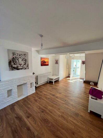 2 Bedroom Terraced House To Rent In High Wycombe, Buckinghamshire, HP11