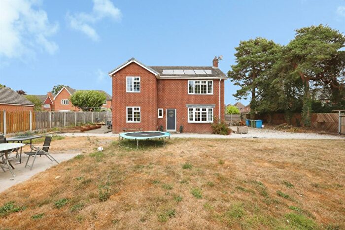 4 Bedroom Detached House For Sale In Bracken Lane, Retford, DN22