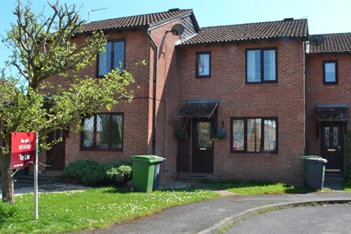 3 Bedroom Terraced House To Rent In Crookham Close, Tadley, RG26