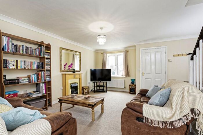 3 Bedroom Semi-Detached House To Rent In Herriard Place, Beggarwood, Basingstoke, Hampshire, RG22