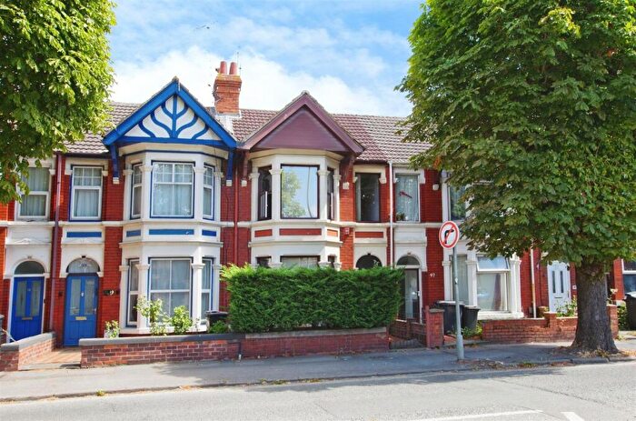 3 Bedroom Terraced House For Sale In County Road, Town Centre, Swindon, SN1