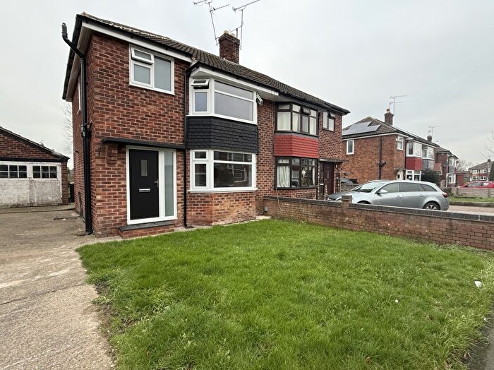 3 Bedroom House To Rent In Oldfield Crescent, Chester, CH4