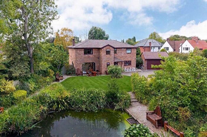 4 Bedroom Detached House For Sale In Vincent Drive, Chester, CH4