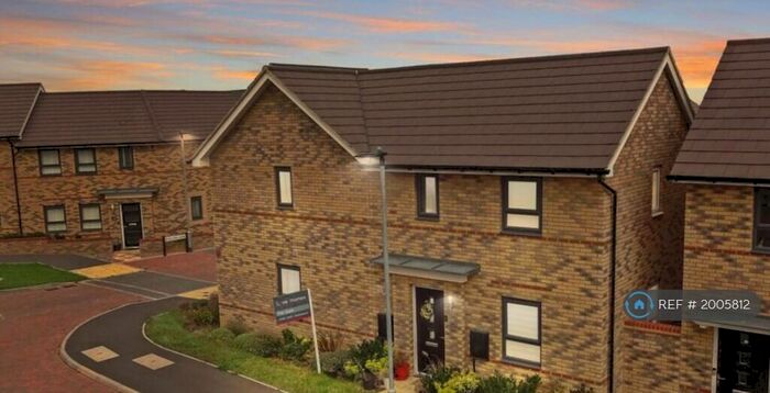 2 Bedroom Semi-Detached House To Rent In Tawny Avenue, Wixams, MK42