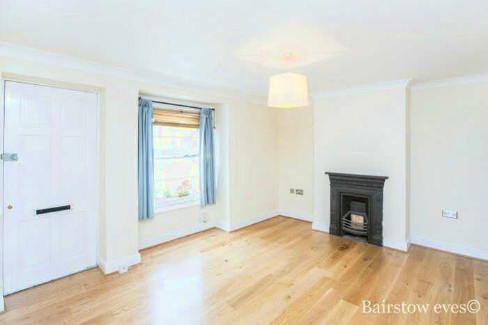2 Bedroom Flat To Rent In Harriet House, London, E17