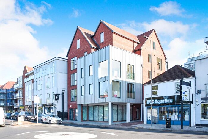 2 Bedroom Apartment To Rent In Ongar Road, Brentwood, CM15