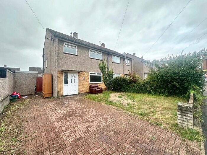 3 Bedroom Semi-Detached House For Sale In Firs Road, Caldicot, Monmouthshire., NP26