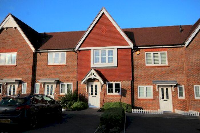 2 Bedroom Property To Rent In Arundale Walk, Horsham RH12