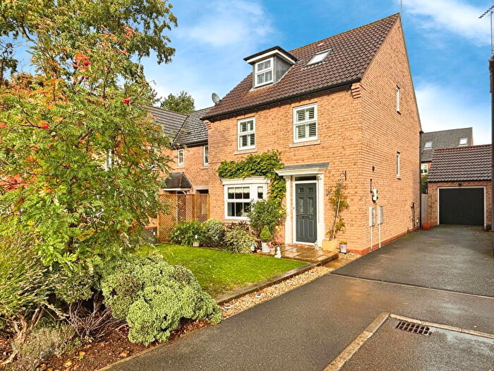 4 Bedroom Detached House For Sale In Troon Court, Greylees, Sleaford, NG34