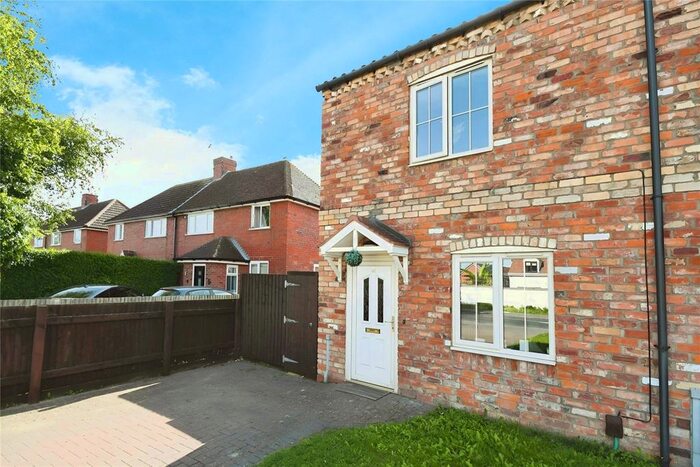 2 Bedroom End Of Terrace House To Rent In Mill Lane, North Hykeham, Lincoln, Lincolnshire, LN6