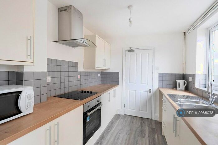 4 Bedroom Terraced House To Rent In Dunkirk Road, Bristol, BS16