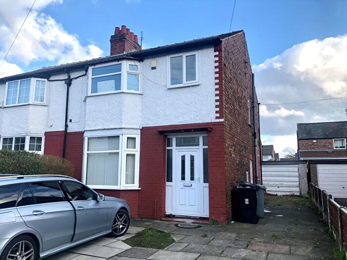 3 Bedroom House To Rent In Shirley Avenue, Stretford, M32
