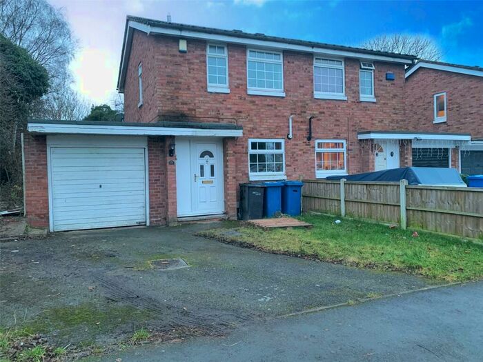 2 Bedroom Semi-Detached House To Rent In Grassholme, Wilnecote, Tamworth, Staffordshire, B77