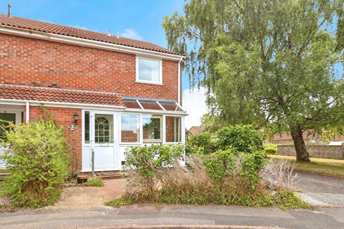 1 Bedroom Terraced House For Sale In Bovington Close, Poole, Dorset, BH17