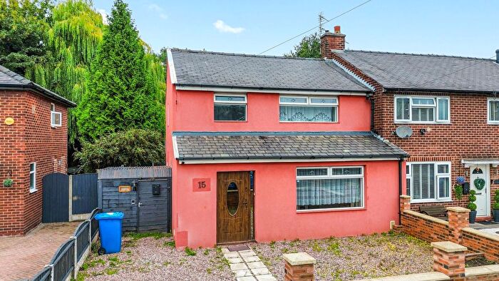 3 Bedroom End Of Terrace House For Sale In Borrowdale Avenue, Warrington, WA2