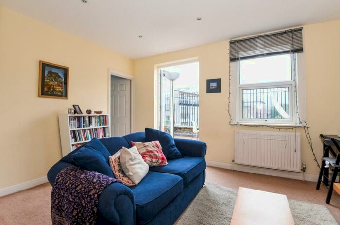 1 Bedroom Flat To Rent In Nelson Street Shadwell, E1