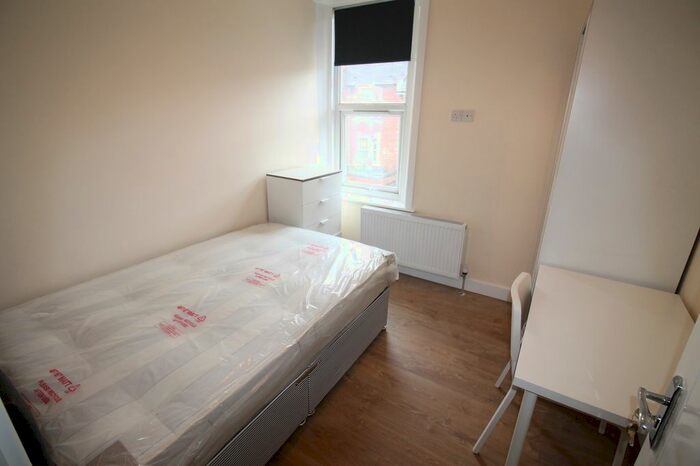 1 Bedroom Maisonette To Rent In Warwick Street, Newcastle Upon Tyne, NE6