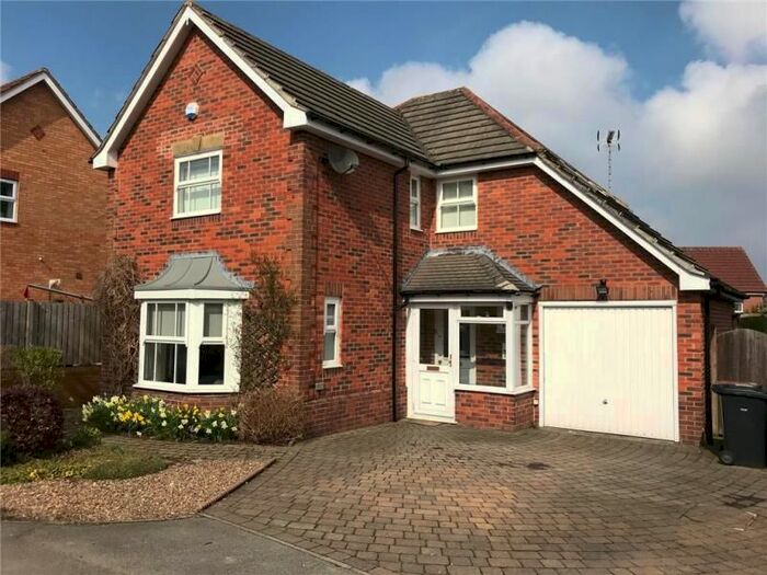 4 Bedroom Property To Rent In Blenheim Court, Harrogate HG2