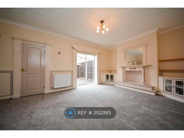 3 Bedroom Semi-Detached House To Rent In Third Avenue, Wigan, WN6