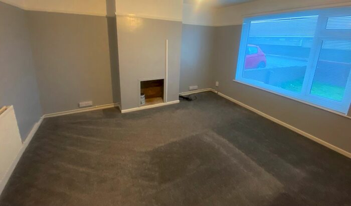 2 Bedroom Flat To Rent In Meadow Street, North Cornelly, Bridgend, CF33