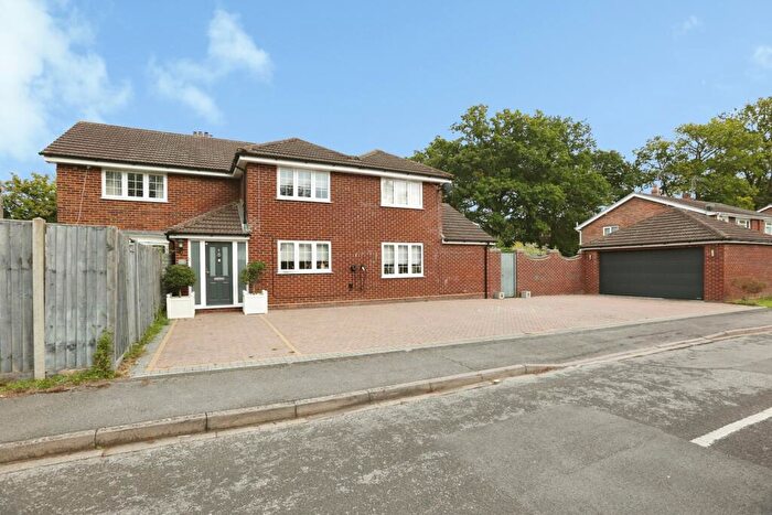 4 Bedroom Detached House For Sale In Neilson Close, Chandler's Ford, Eastleigh, Hampshire, SO53