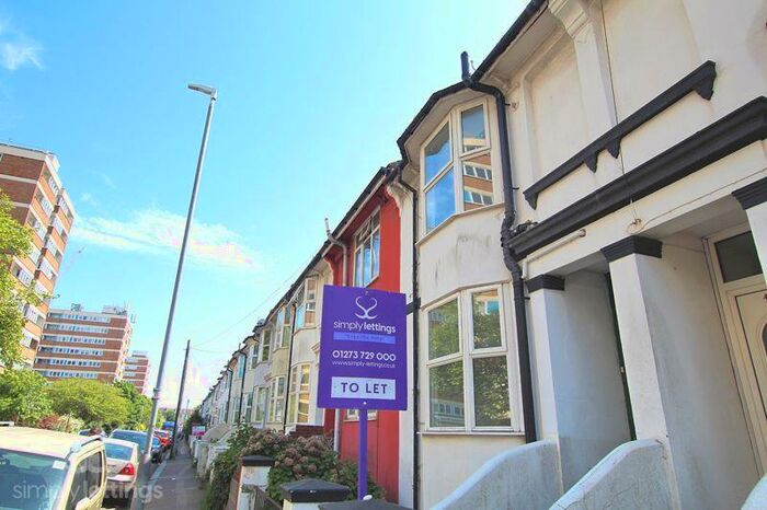 2 Bedroom Maisonette To Rent In Clarendon Road, Hove, BN3