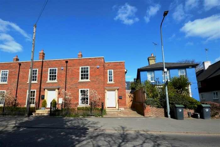 3 Bedroom Semi-Detached House To Rent In Thaxted Road, Saffron Walden, Essex, CB11