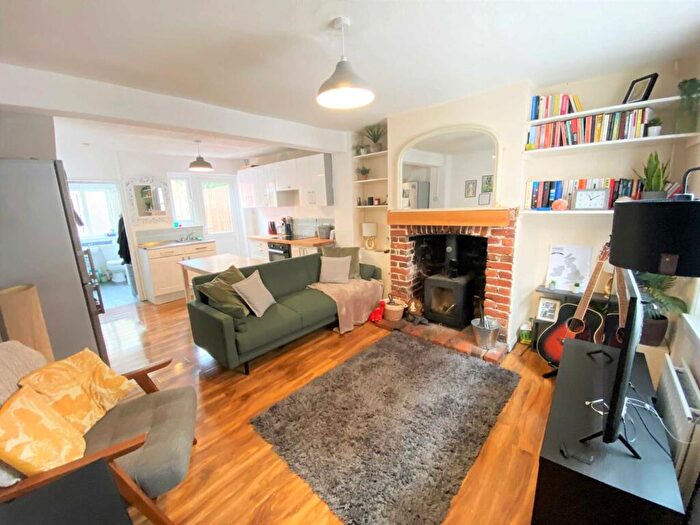 2 Bedroom Terraced House To Rent In Ivy Lane, Canterbury, CT1