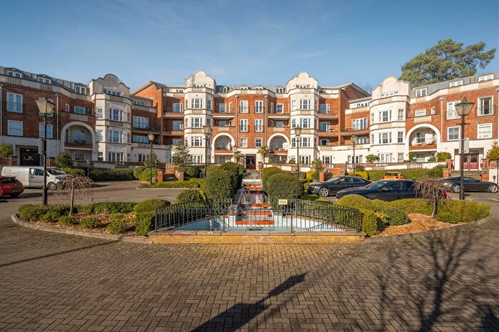 2 Bedroom Flat For Sale In Burleigh Road, Ascot, SL5