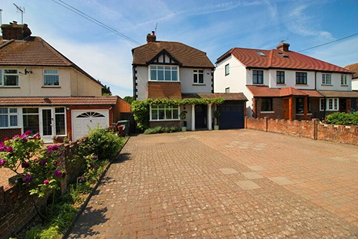 4 Bedroom Detached House For Sale In Borough Green Road, Borough Green, TN15