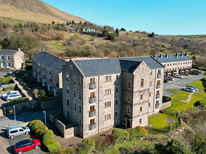 2 Bedroom Flat For Sale In Lodge Mill Lane, Ramsbottom, Bury, BL0