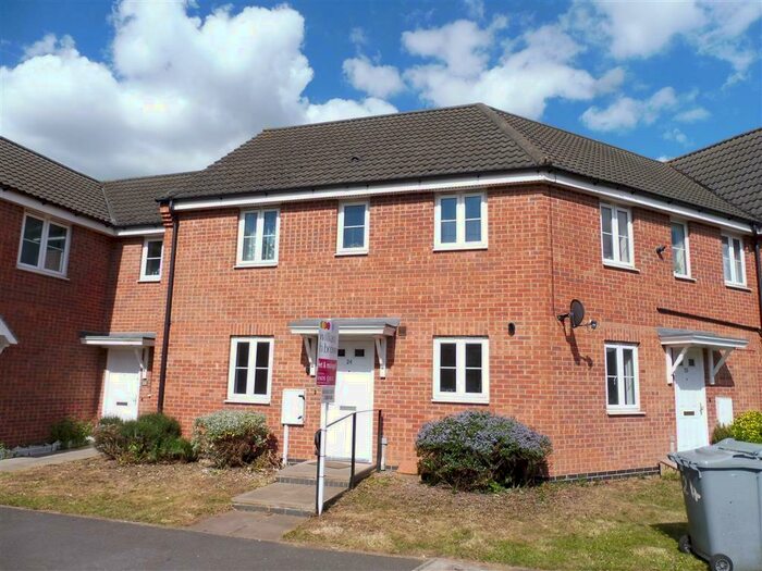 2 Bedroom Apartment To Rent In Hardwicke Close, Grantham, NG31