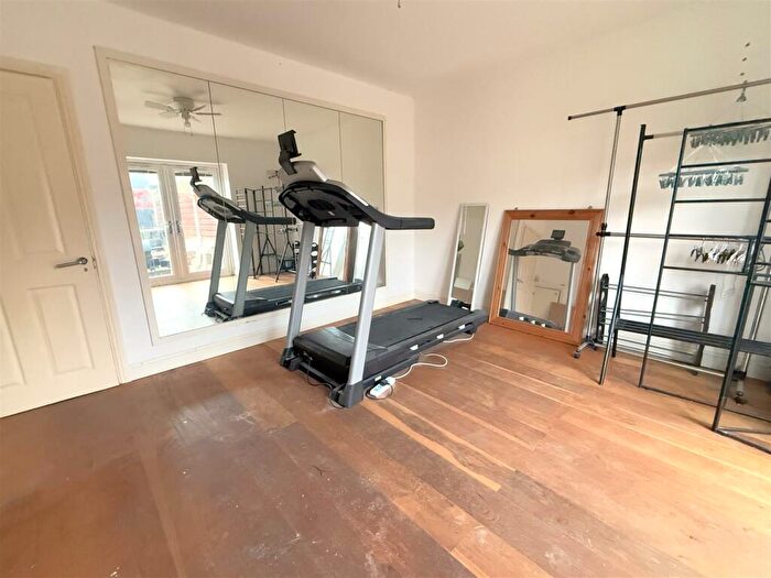 6 Bedroom Detached House For Sale In Main Street, Langar, NG13