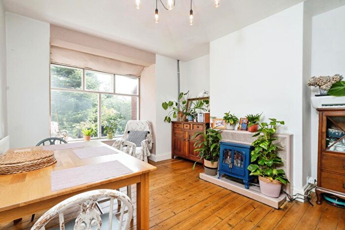 3 Bedroom Semi-Detached House For Sale In Willowbank Avenue, Bolton, Lancashire, BL2