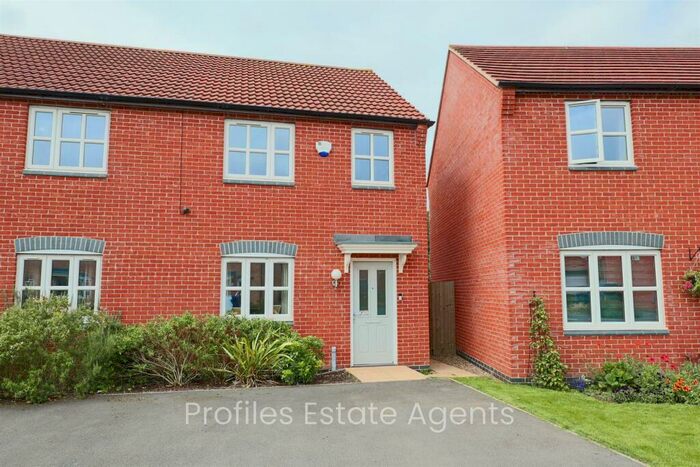 3 Bedroom Semi-Detached House For Sale In Shericles Way, Desford, Leicester, LE9