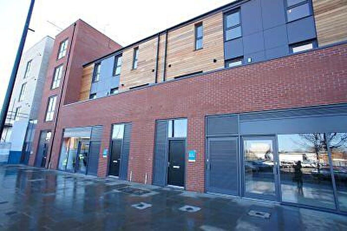 2 Bedroom Flat To Rent In Castleward Boulevard, Derby, DE1
