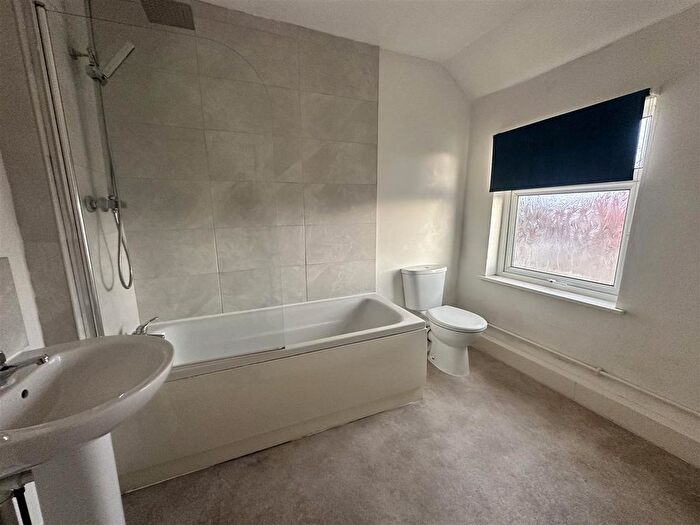 1 Bedroom Terraced House To Rent In Peasehill, Ripley, DE5