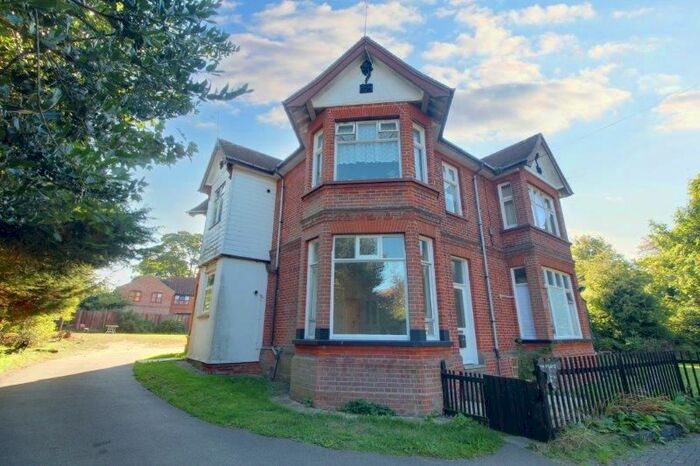 Studio To Rent In Cauldwell Hall Avenue, Ipswich, IP4