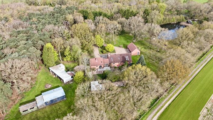 4 Bedroom Property For Sale In Brown Wood Lane, Thorney, Newark, NG23