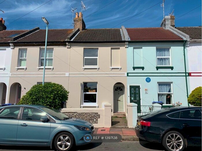 3 Bedroom Terraced House To Rent In Cranmer Road, Worthing, BN13