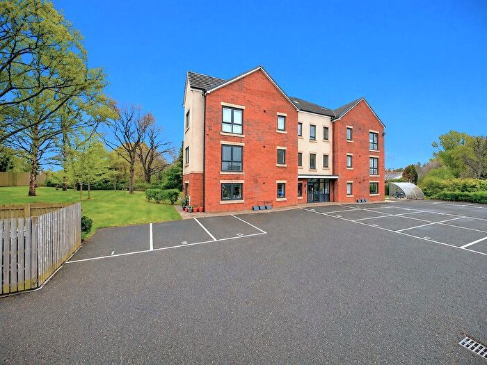 2 Bedroom Flat For Sale In Horseshoe Way, Morpeth, NE61