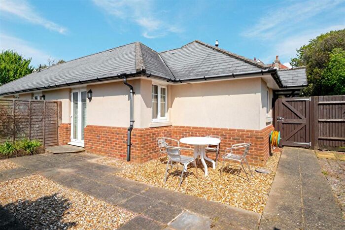 2 Bedroom Bungalow For Sale In Mill Road, Worthing, BN11
