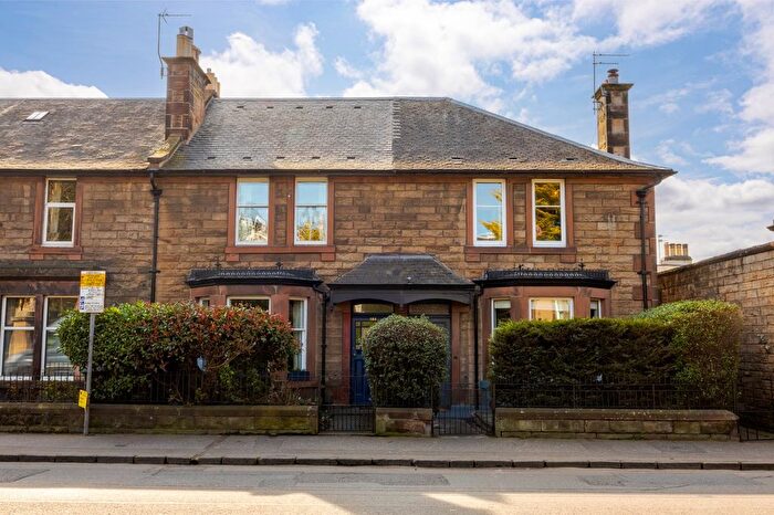4 Bedroom Terraced House For Sale In St Johns Road, Edinburgh, EH12