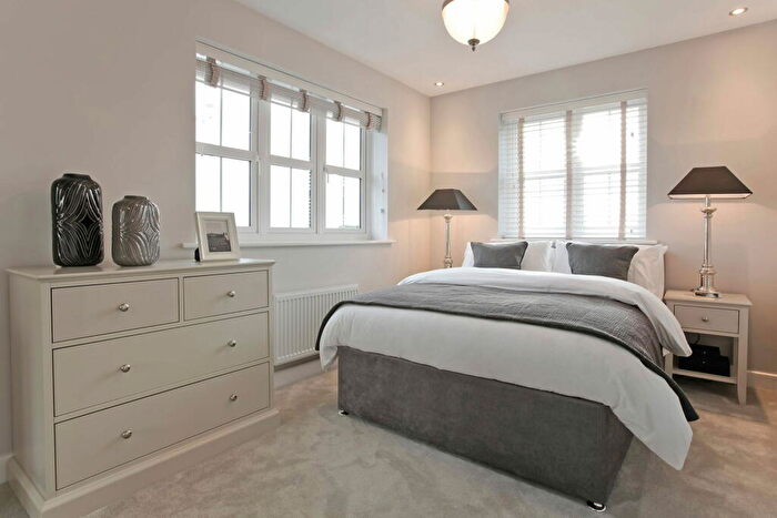 3 Bedroom Semi-Detached House For Sale In Wheatsheaf Road, Wimborne Minster, BH21