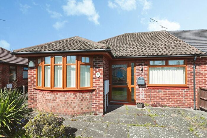 3 Bedroom Bungalow For Sale In Marley Avenue, Crewe, Cheshire, CW1