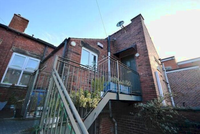 2 Bedroom Flat To Rent In - London Road, Sheffield, S2