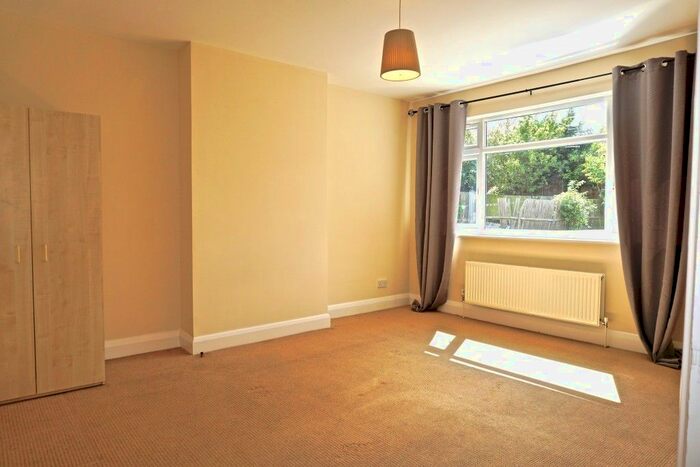 2 Bedroom Flat To Rent In Bryan Avenue, London, NW10