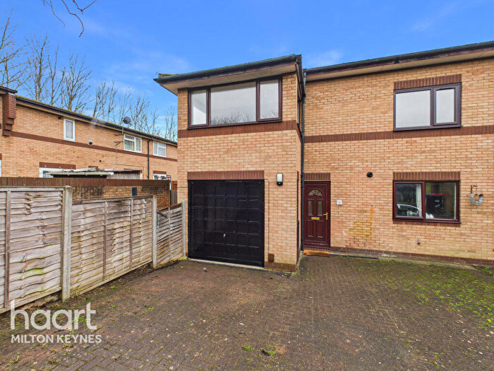 3 Bedroom End Of Terrace House For Sale In Sutcliffe Avenue, Milton Keynes, MK6