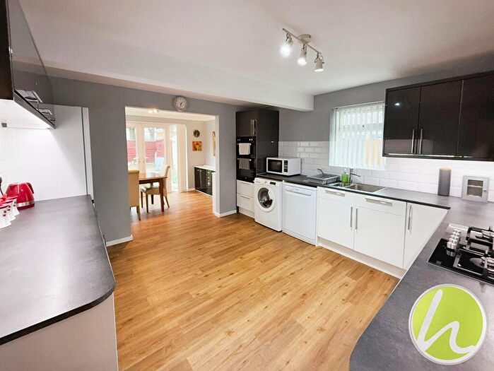 2 Bedroom Semi-Detached Bungalow For Sale In Digby Road, Corringham, SS17