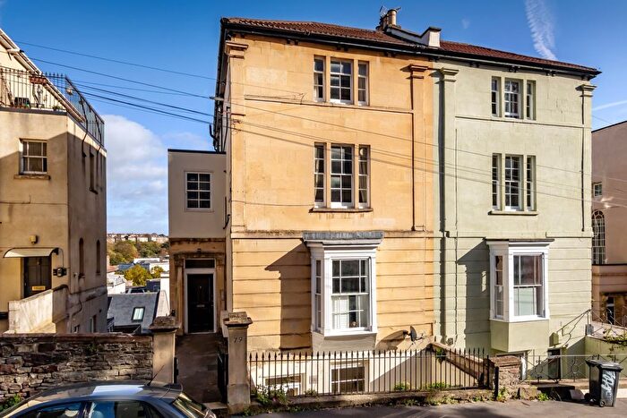 2 Bedroom Flat For Sale In Springfield Road, Bristol, BS6